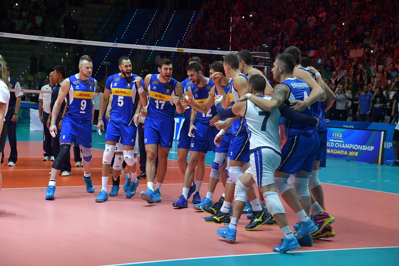 „АЗУРИ“ ВРЕЂАЛИ „ОРЛОВЕ“: Италијани кивни на Србију зато што су испали! 